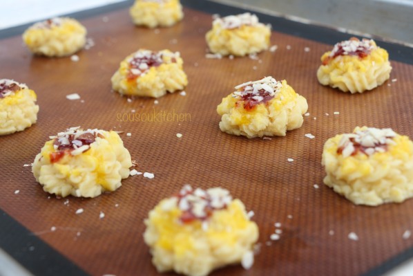 Gateaux aux amandes et confiture.2