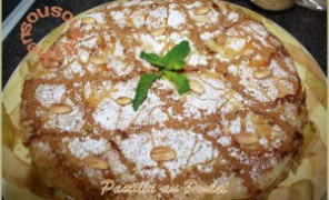 Pastilla au poulet et amandes