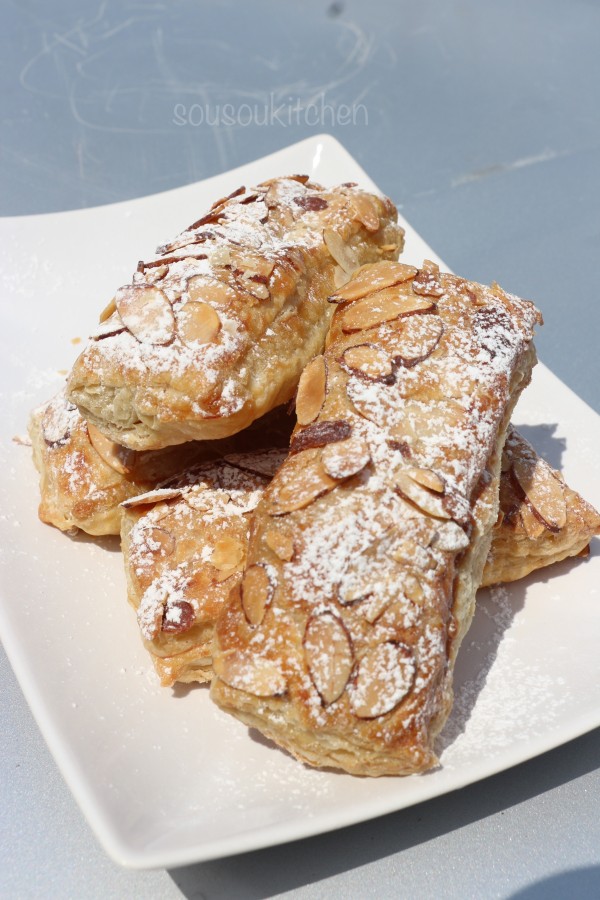 Petits feuilletés aux amandes