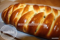 Brioche aux prunes-brioches farcies