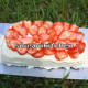 Gâteau d’anniversaire glacé aux fraises