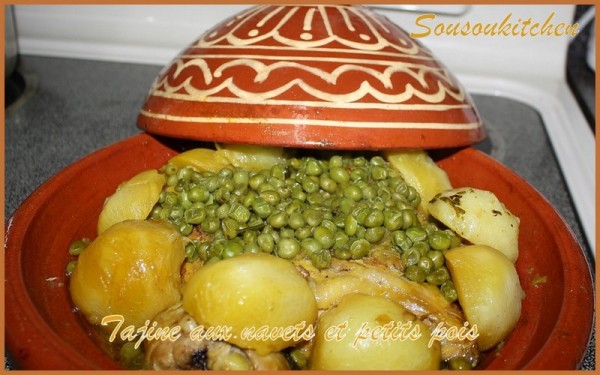 Tajine de Poulet, navets et petits pois