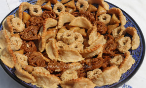 Corne de gazelle-Kaab leghzal-patisserie marocaine