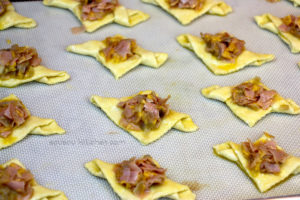 petits feuilletés farcis à la viande de dinde